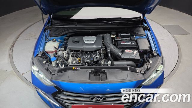 Hyundai AVANTE 2018 — photo 6