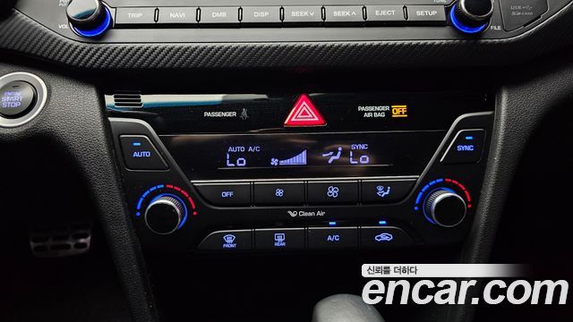 Hyundai AVANTE 2018 — photo 25