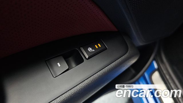 Hyundai AVANTE 2018 — photo 27