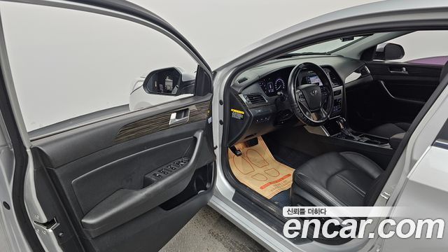Hyundai Sonata 2015 — photo 10