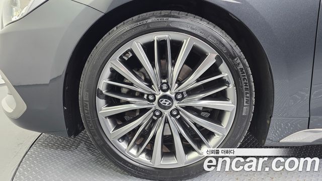 Hyundai Grandeur 2018 — photo 5