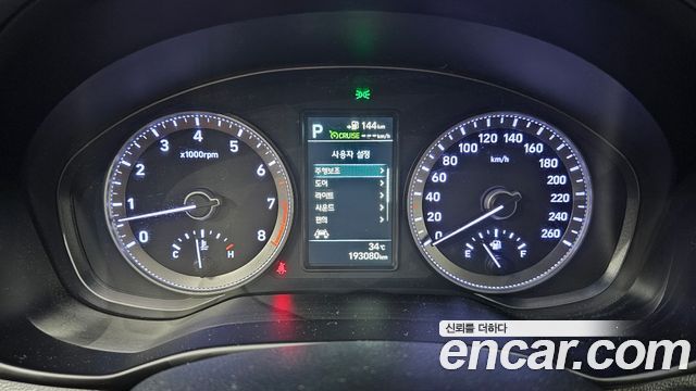 Hyundai Grandeur 2018 — photo 8