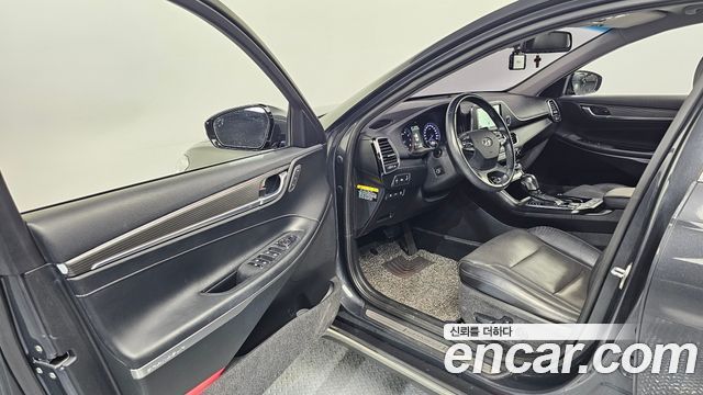 Hyundai Grandeur 2018 — photo 10