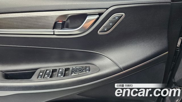 Hyundai Grandeur 2018 — photo 17