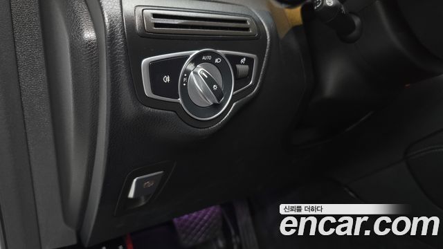 Mercedes-Benz GLC-Class 2020 — photo 27