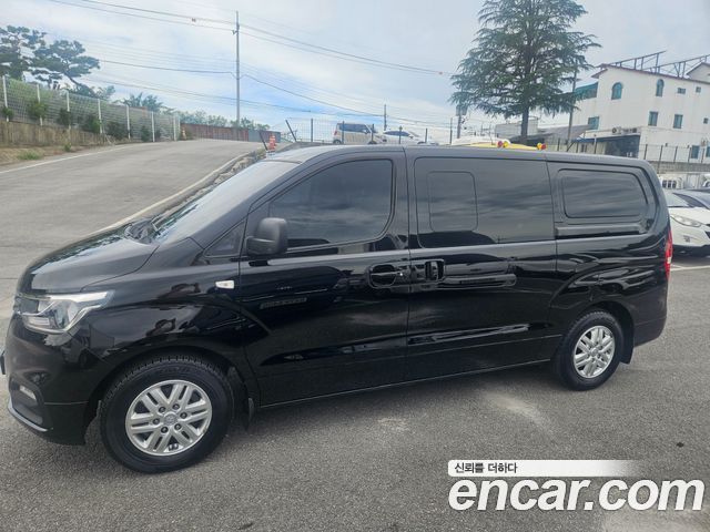 Hyundai Starex 2019 — photo 3