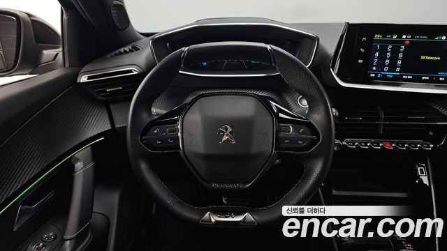 Peugeot 2008 2022 — photo 19