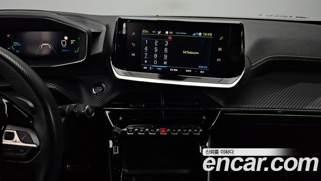 Peugeot 2008 2022 — photo 20