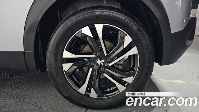 Peugeot 2008 2022 — photo 7