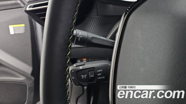 Peugeot 2008 2022 — photo 28