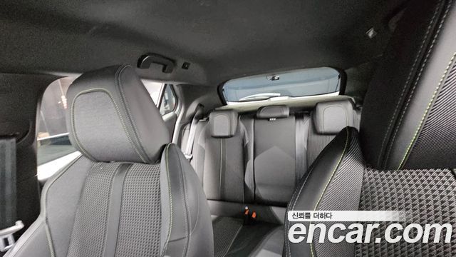 Peugeot 2008 2022 — photo 31