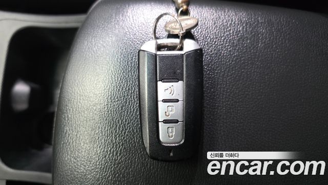 KG Mobility KORANDO 2017 — photo 19