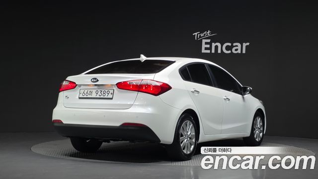 Kia K3 2015 — photo 2