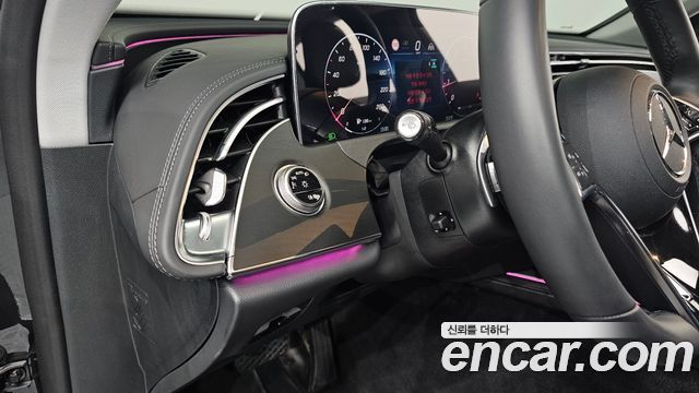Mercedes-Benz E-Class 2025 — photo 26