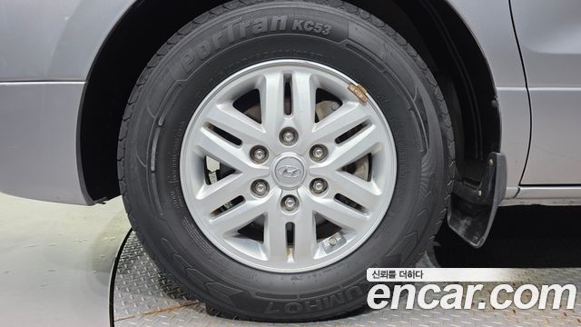 Hyundai Starex 2017 — photo 5
