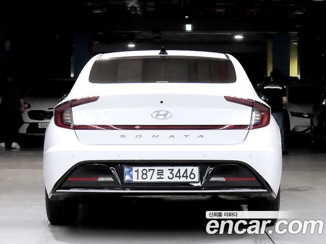 Hyundai Sonata 2022 — photo 4