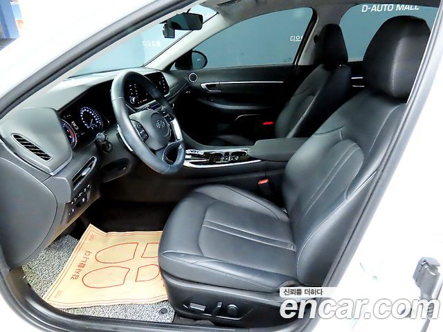Hyundai Sonata 2022 — photo 10