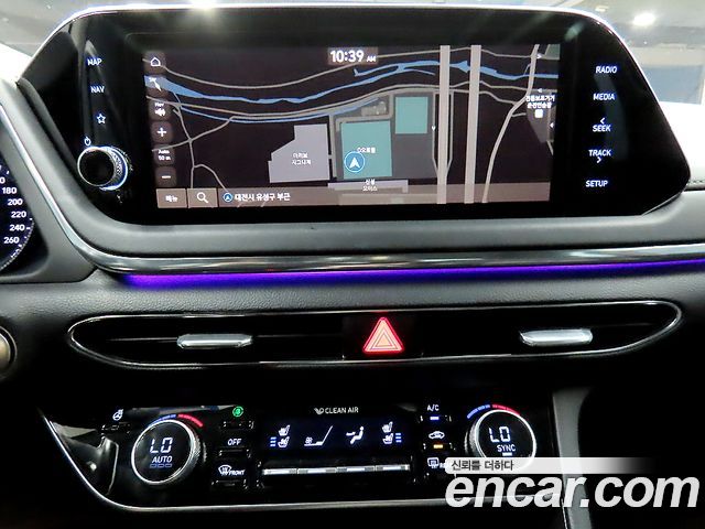 Hyundai Sonata 2022 — photo 12
