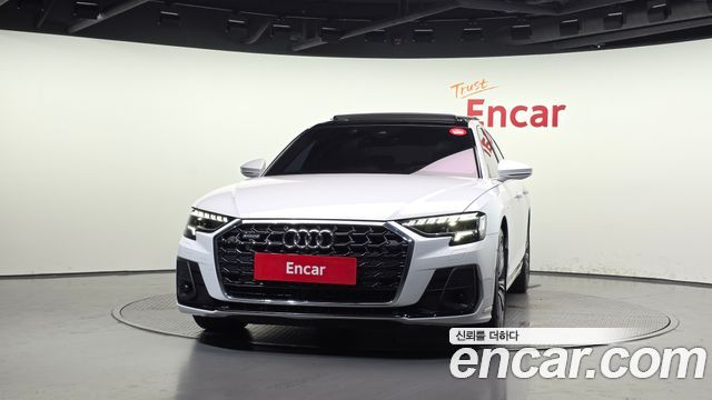 Audi A8 2023 — photo 3