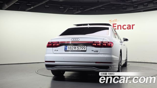 Audi A8 2023 — photo 4