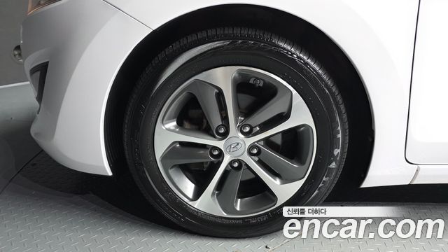 Hyundai i30 2015 — photo 5