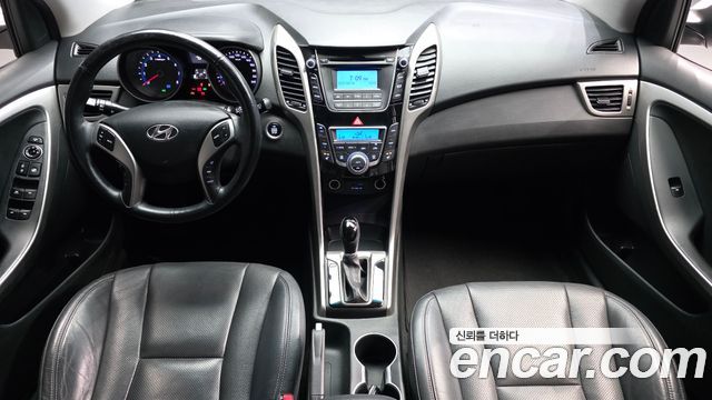 Hyundai i30 2015 — photo 7
