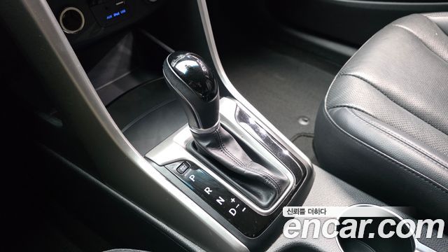 Hyundai i30 2015 — photo 9