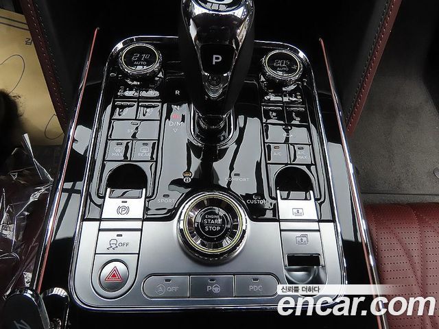 Bentley Flying Spur 2022 — photo 15