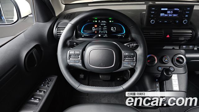 Hyundai Casper 2023 — photo 17