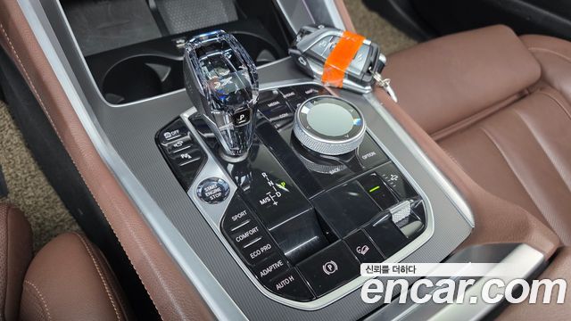 BMW X6 2021 — photo 9