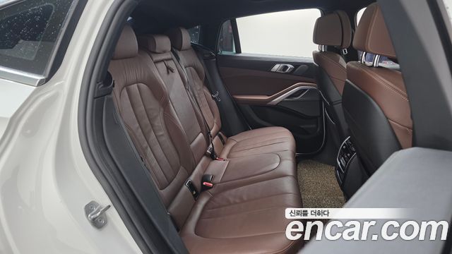 BMW X6 2021 — photo 12