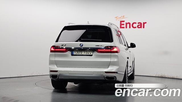 BMW X7 2021 — photo 4
