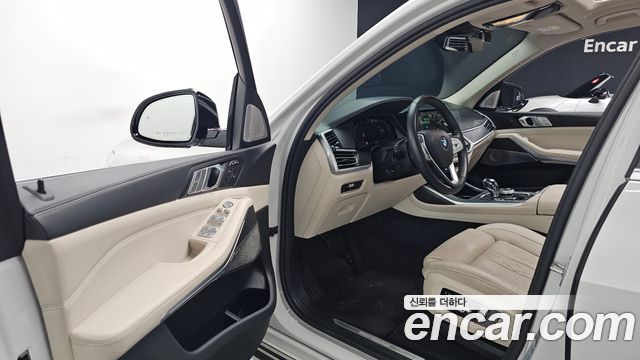 BMW X7 2021 — photo 13