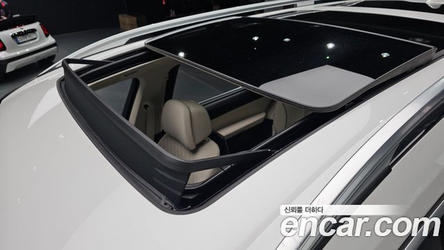BMW X7 2021 — photo 25