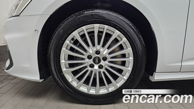 Audi A6 2021 — photo 5