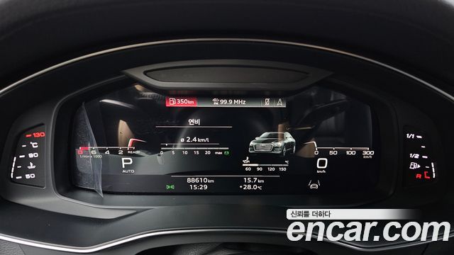 Audi A6 2021 — photo 11