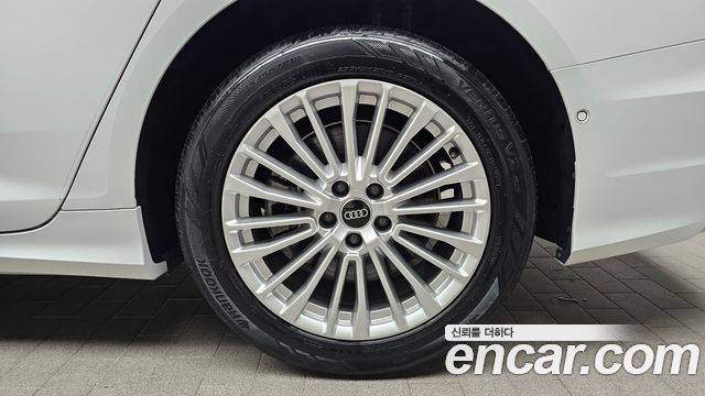 Audi A6 2021 — photo 7
