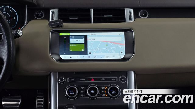 Land Rover Range Rover Sport 2017 — photo 14
