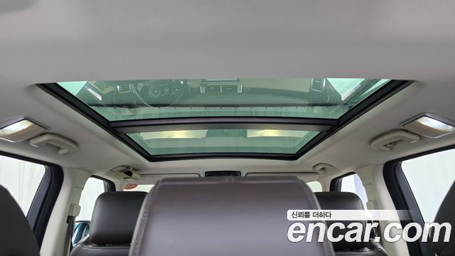 Land Rover Range Rover Sport 2017 — photo 16