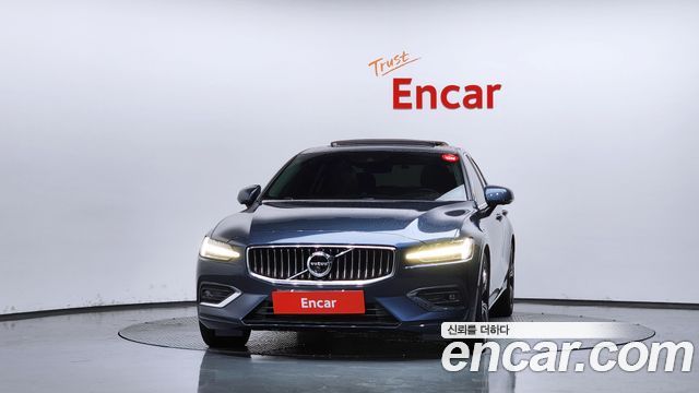 Volvo S60 2020 — photo 3