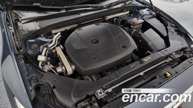 Volvo S60 2020 — photo 6