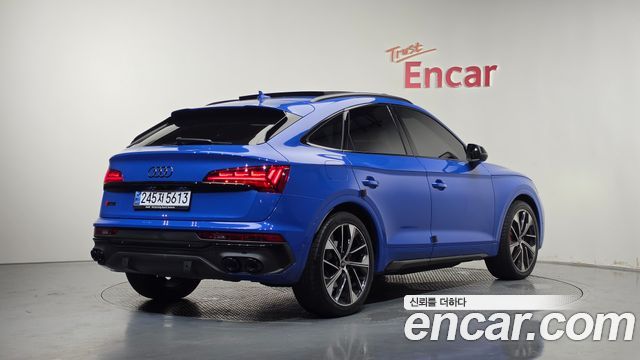 Audi SQ5 2023 — photo 2