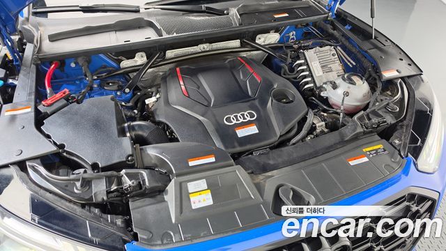 Audi SQ5 2023 — photo 6