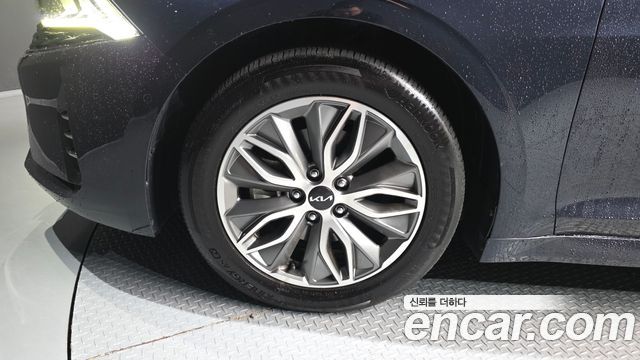 Kia K5 2022 — photo 5