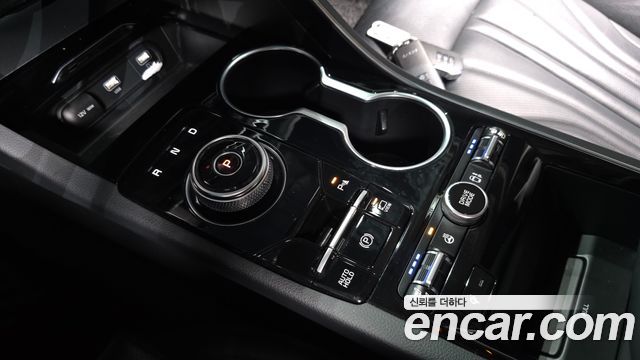 Kia K5 2022 — photo 9