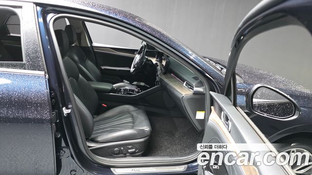 Kia K5 2022 — photo 11