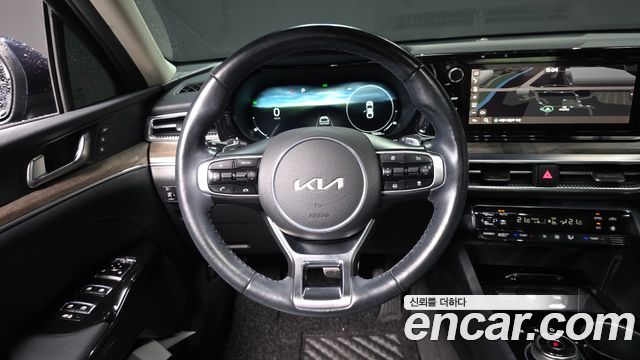 Kia K5 2022 — photo 13
