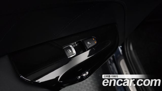Kia K5 2022 — photo 19