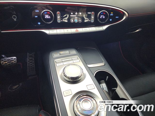 Genesis GV70 2021 — photo 9