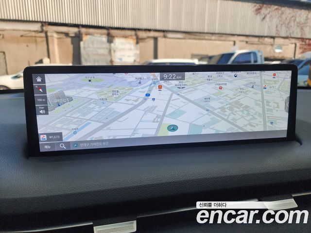 Genesis GV70 2021 — photo 11